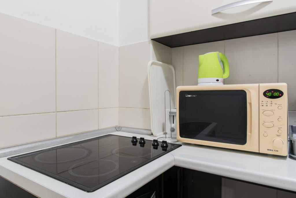 Spacious 1-Bedroom Apartment Novi Sad Esterno foto